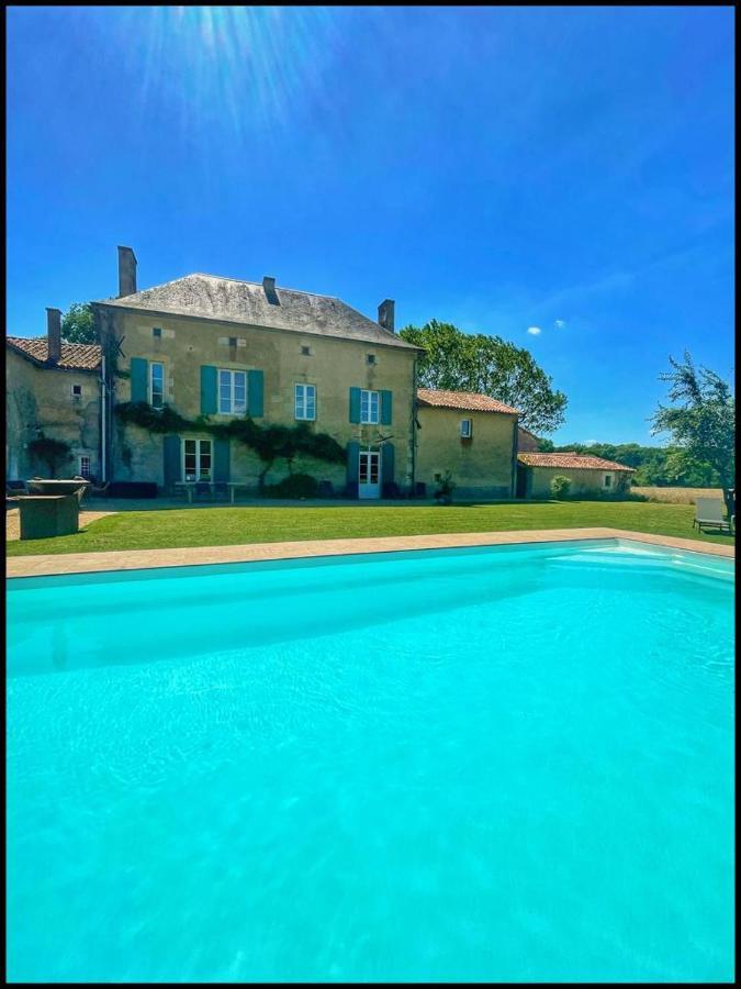 Les Maisons Du Bonheur Bed & Breakfast Chateau-Garnier Ngoại thất bức ảnh